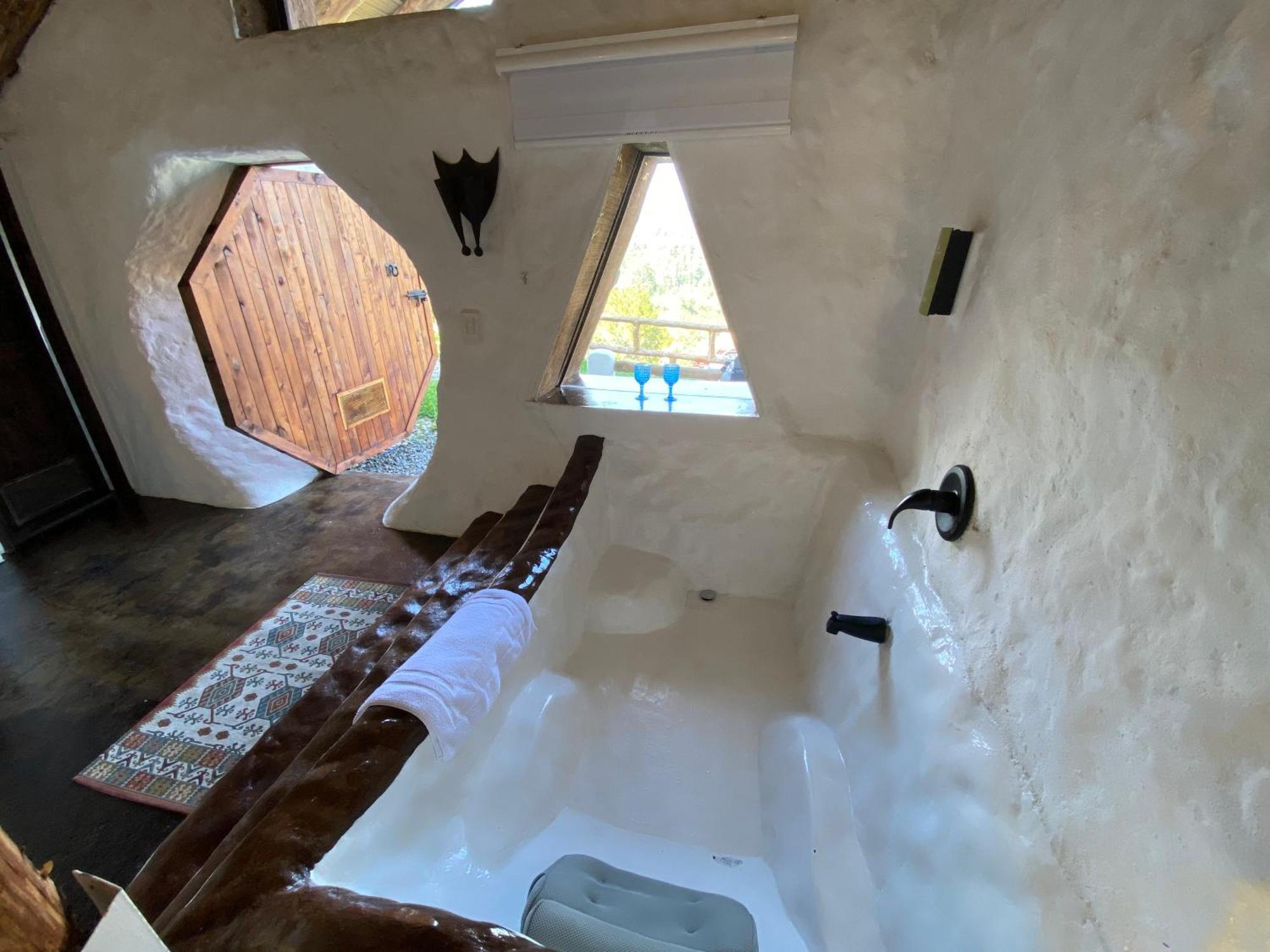 Hobbit Hotel Ecolodge- Guatape Ngoại thất bức ảnh