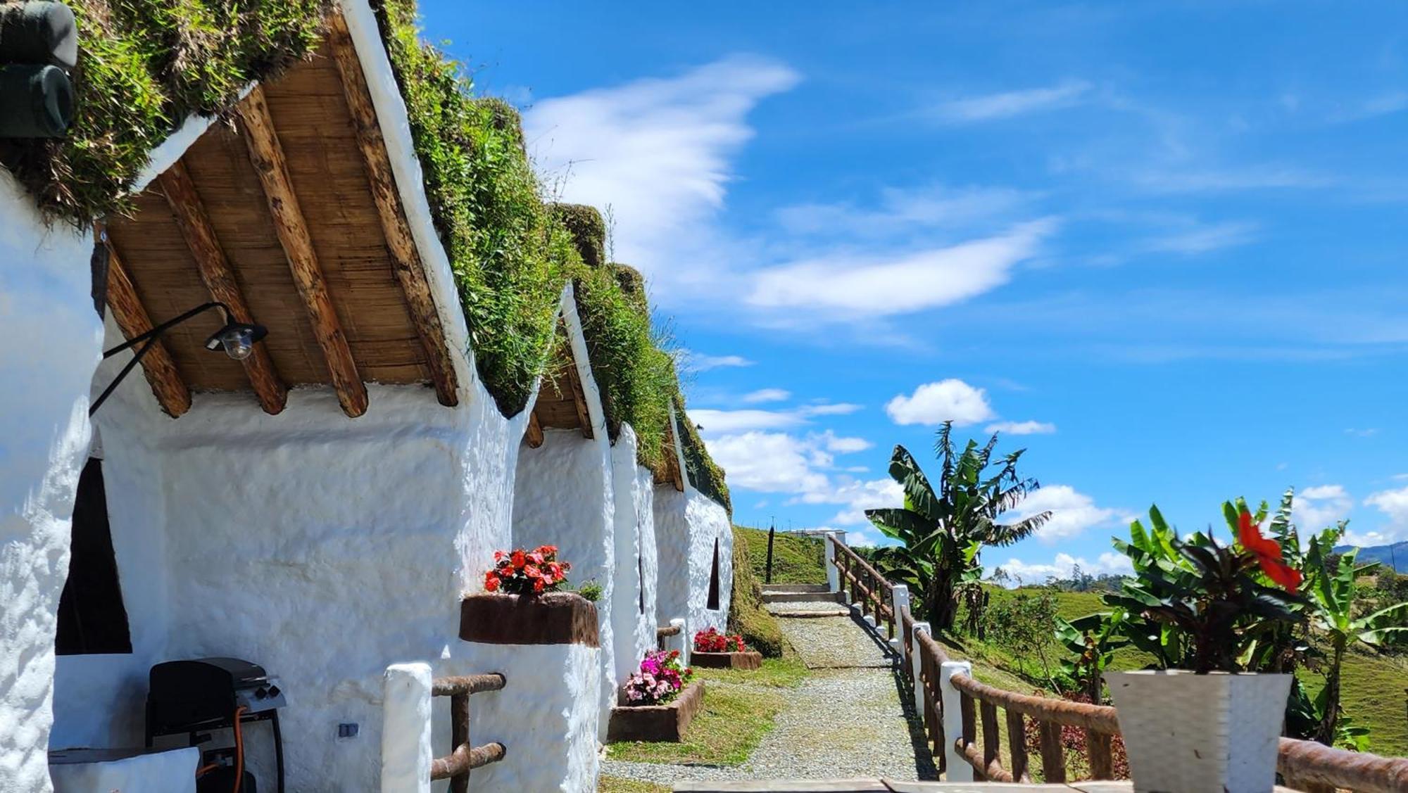 Hobbit Hotel Ecolodge- Guatape Ngoại thất bức ảnh